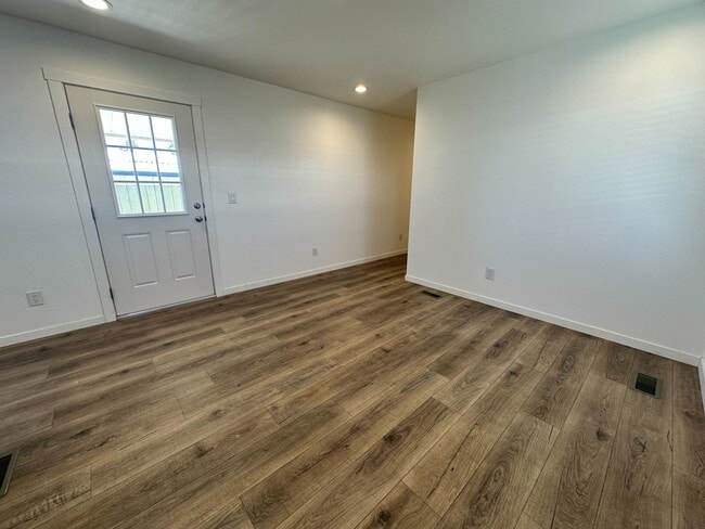 Photo - 2060 N Center St