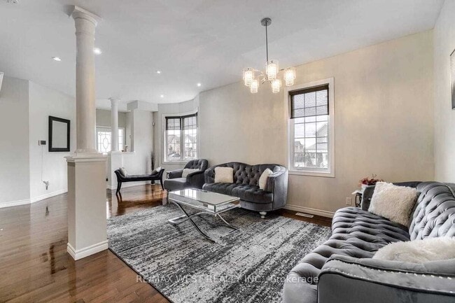 Photo - 1200 Langley Cir