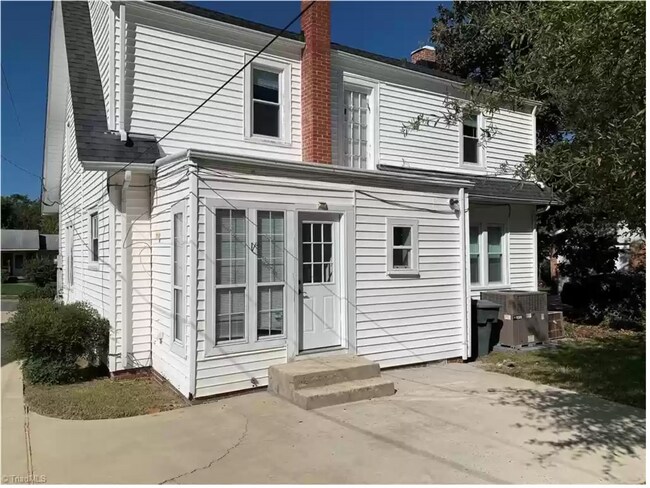 Photo - 306 Beech St