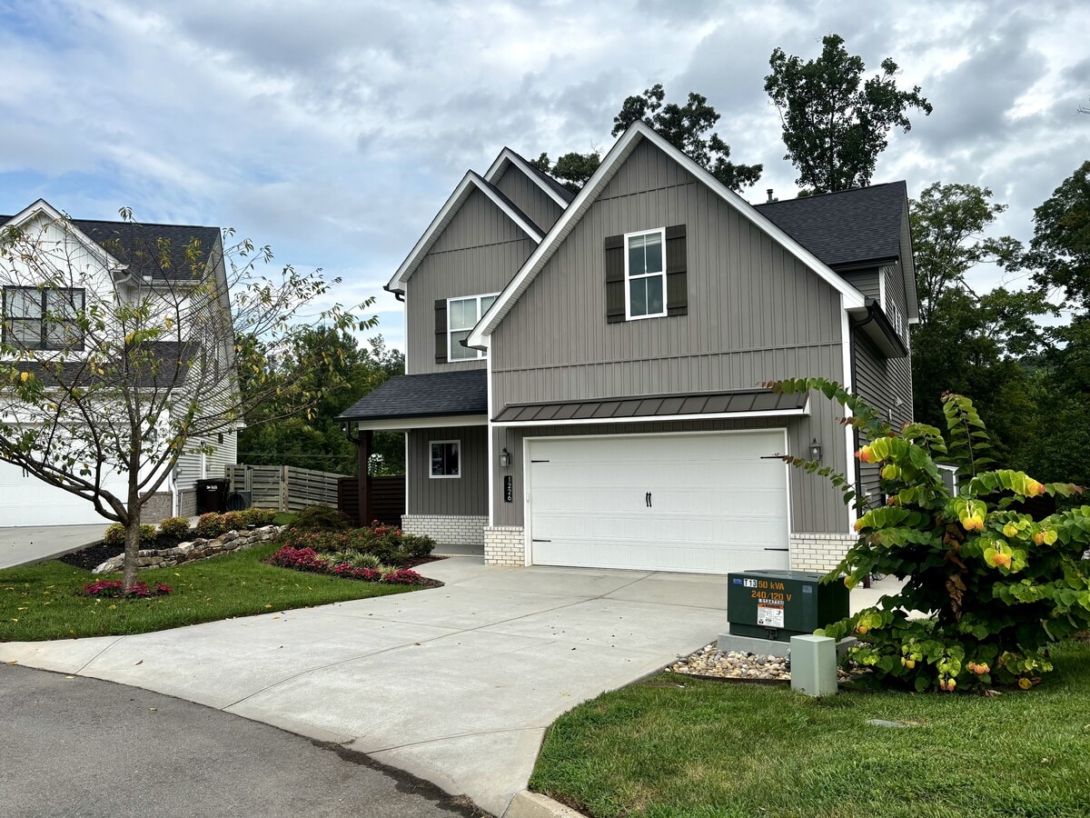 Photo - 1226 Belle Pond Ave