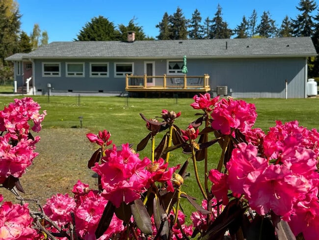 Photo - 262 Mantle Rd Unit ID1336260P