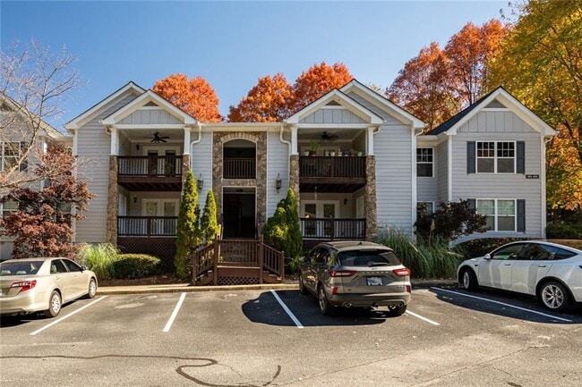 Photo - 402 Madison Ln S E Unidad 402