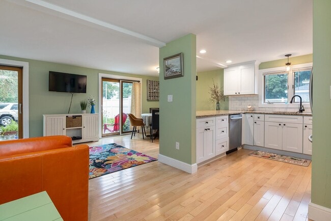 Photo - 72 Islington St Unidad 4 Rental