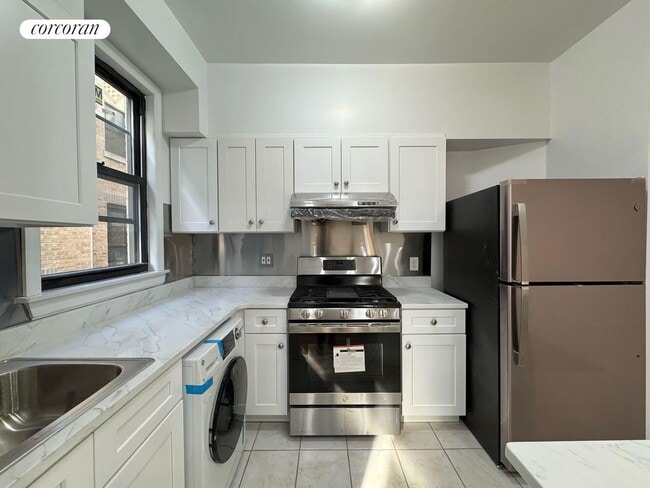 Photo - 51-17 Skillman Ave