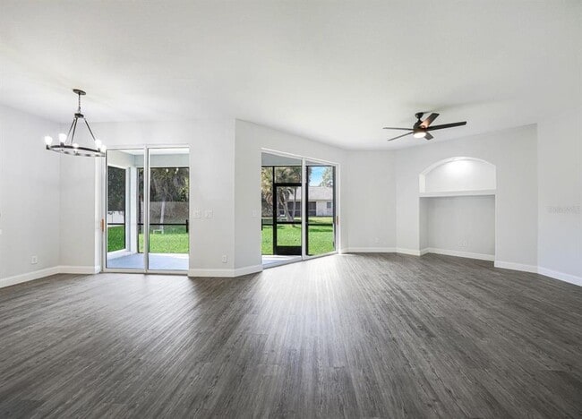 Photo - 1647 Squaw Ln