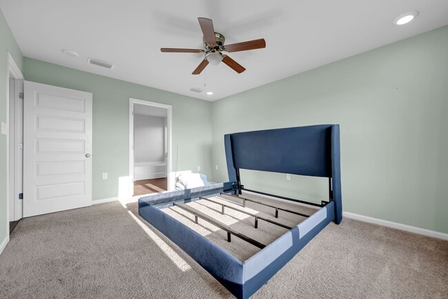 Photo - Charming 4BR / 2BA rental in desirable Daphne, AL — great neighborhood, move-in ready.