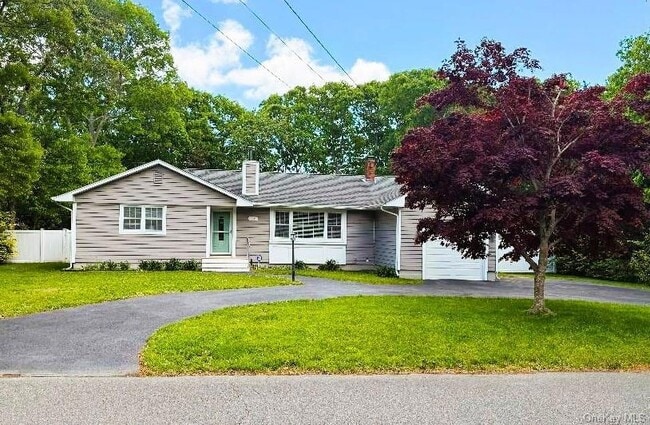 Photo - 36 Matthews Dr