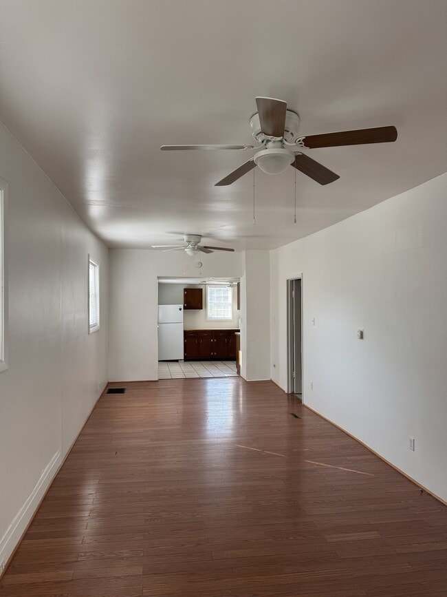 237 W 3rd St Unit 1