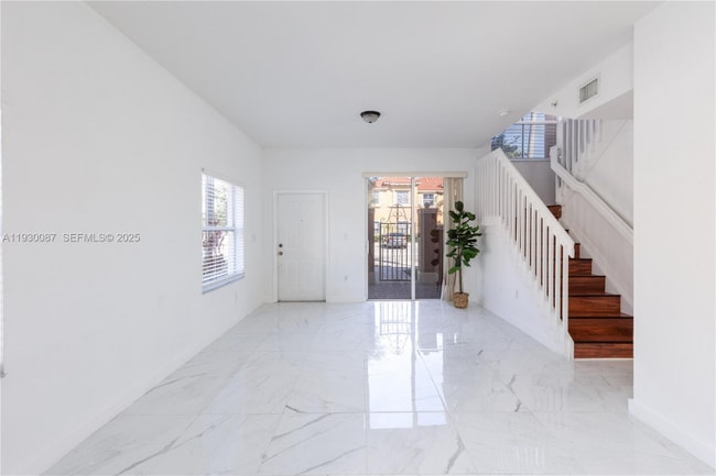 Photo - 1009 SW 144th Ave