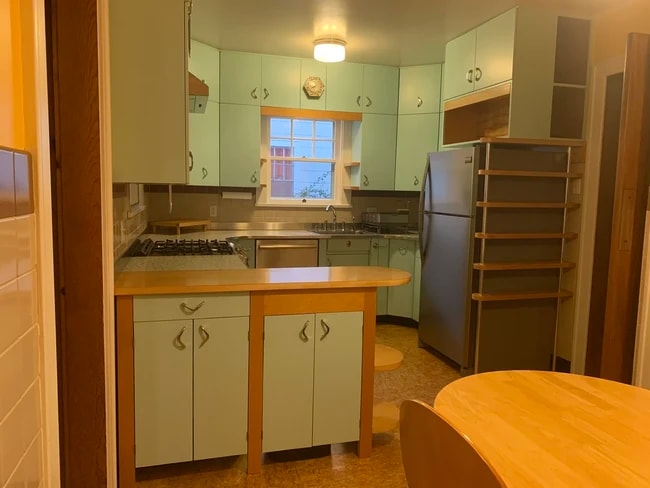 Photo - 705 S Fess Ave