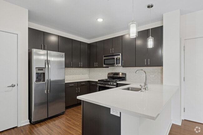 A3 2BR, 1BA - 1,019SF - Kitchen