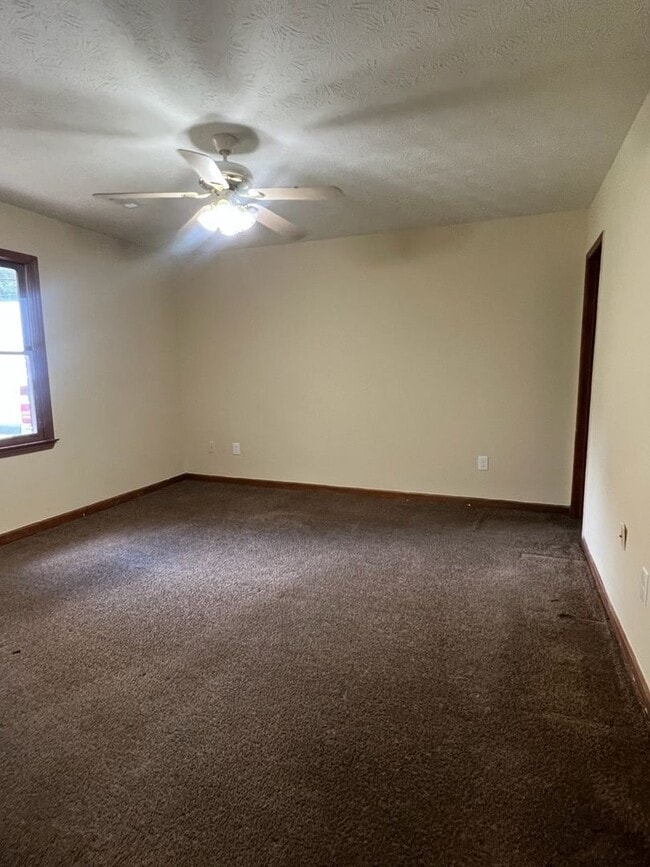 Photo - Charming 3 Bedroom 2 Bath Home