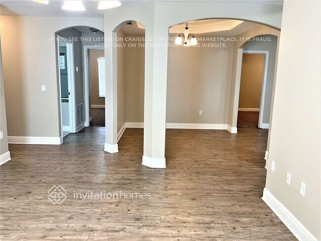 Photo - 4112 Brantley Cir