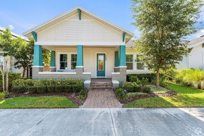 Building Photo - Gorgeous 3 Bedroom Home + Office Available...