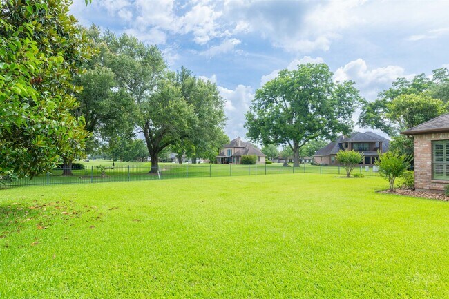 Photo - 32810 Waltham Crossing