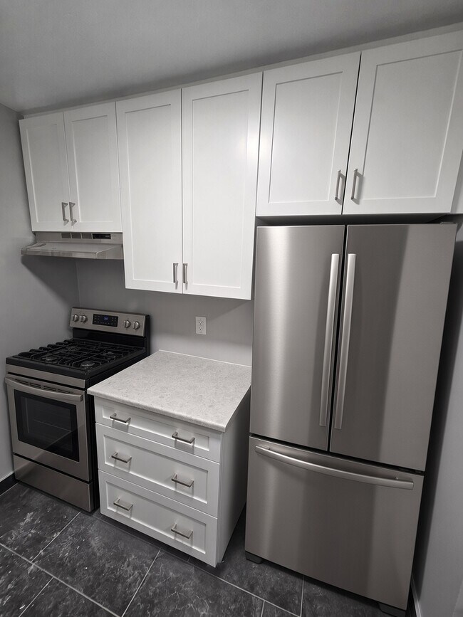 Building Photo - 225 Old Carriage Dr Unit 306