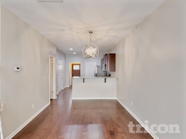 Photo - 502 Hickory Leaf Ct