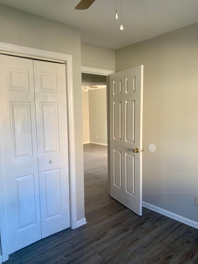 Photo - Promise Land Historic Walking District Downtown Morehead City! Charming 4 bedroom 1 1/2 bath Home...