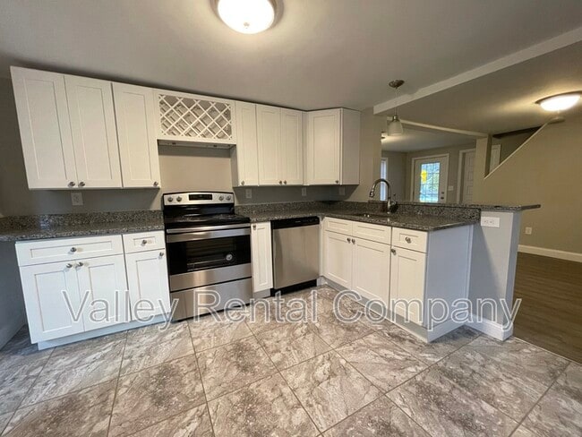 Photo - 123-125 Williams St