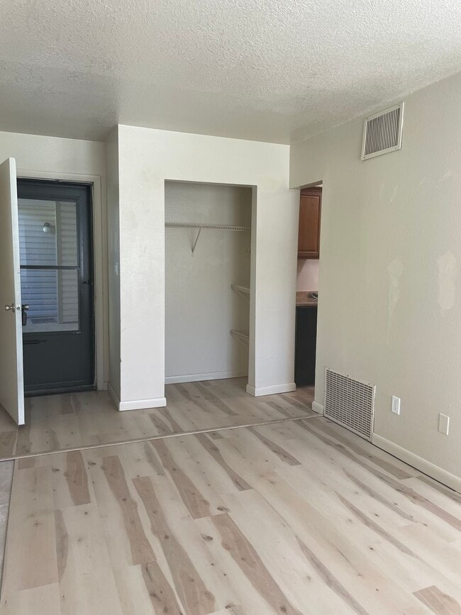 Photo - 1705 Heatheridge Rd Unit O106