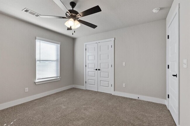 Photo - 7005 SW High Meadow Blvd