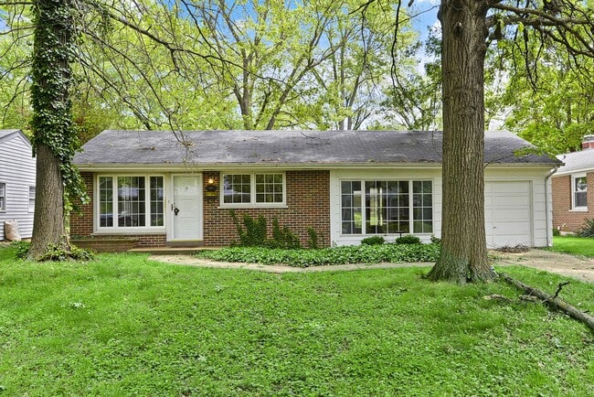 Building Photo - 160 St Benedict Ln