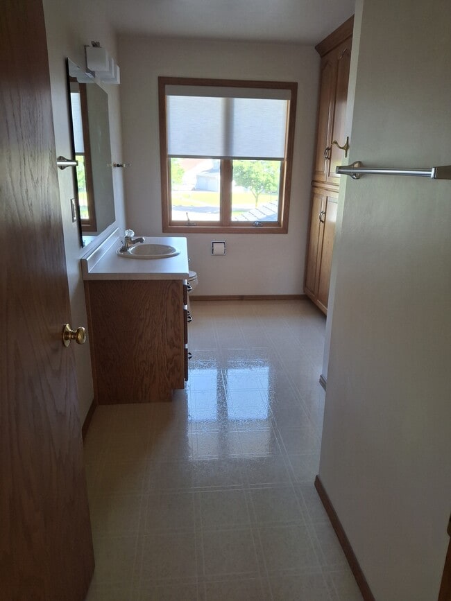 Photo - 301 Desplaine Rd