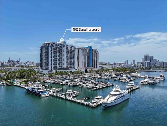Building Photo - 1900 Sunset Harbour Dr Unit 803