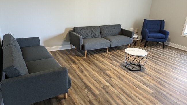 2621 Macgregor Downs Rd Unit A