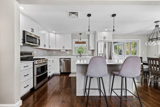 Photo - 193 Bonham Rd