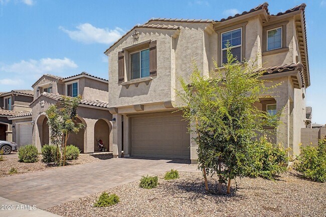 17558 W Luke Ave