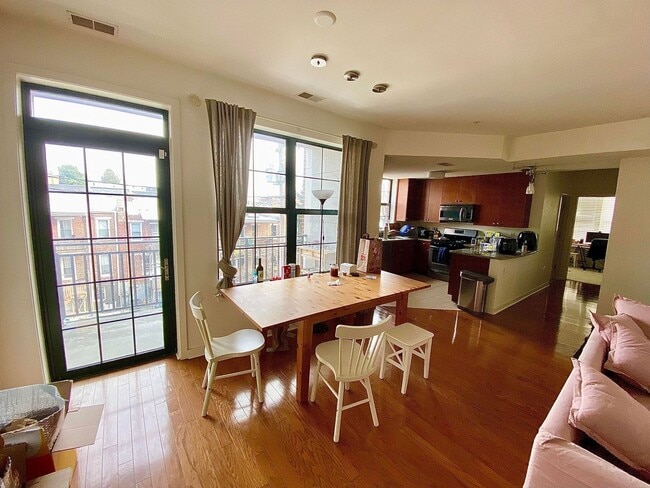 Photo - Charming 2 Bed/2 Bath Condo in Heart of Charles Village, Baltimore, MD!
