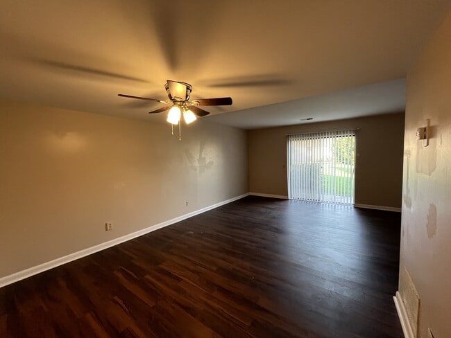 Photo - 901 Olmstead Dr