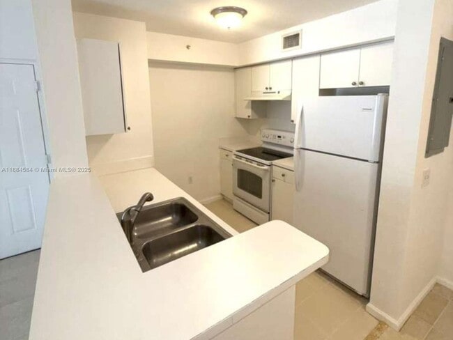 Photo - 15422 SW 284th St Unit 7307