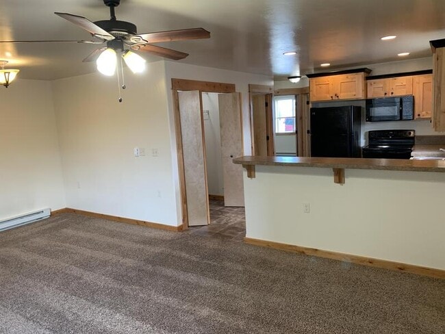 Photo - 1037 Enterprise Dr