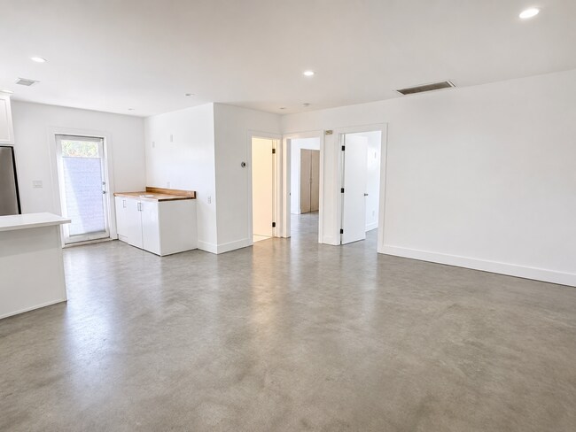 4232 Verdugo Rd Unit 4234 Verdugo Rd