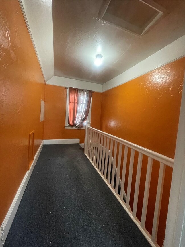 Photo - 216-33 118th Ave