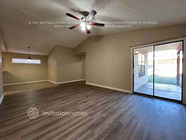 Photo - 11564 W Sage Dr