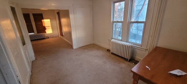 69 Lexington Ave