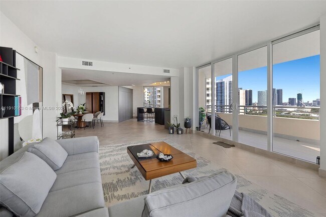 Photo - 808 Brickell Key Dr Unit 2601