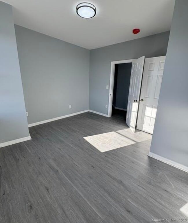 Photo - 413 E Main St