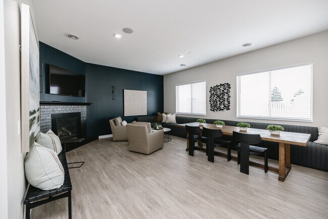 Prairiewood Apartments and Townhomes