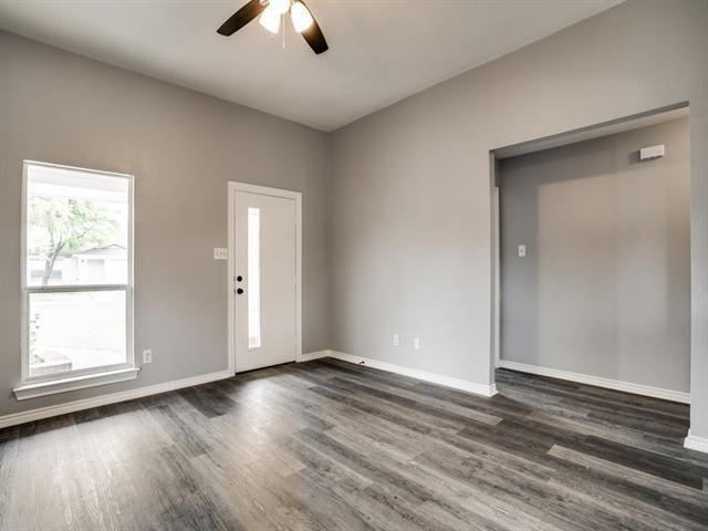 Photo - 1403 Dennison St