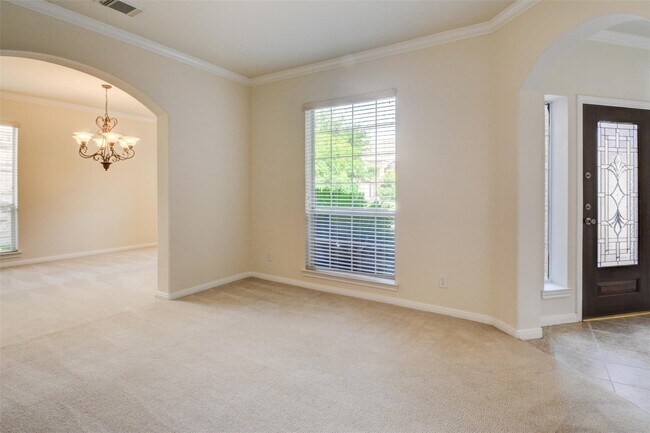 9115 Memorial Valley Dr