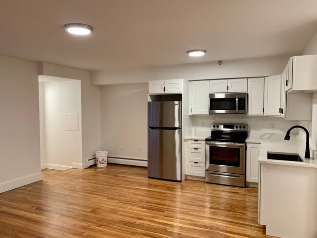 Photo - 138 Beacon St Unit 1