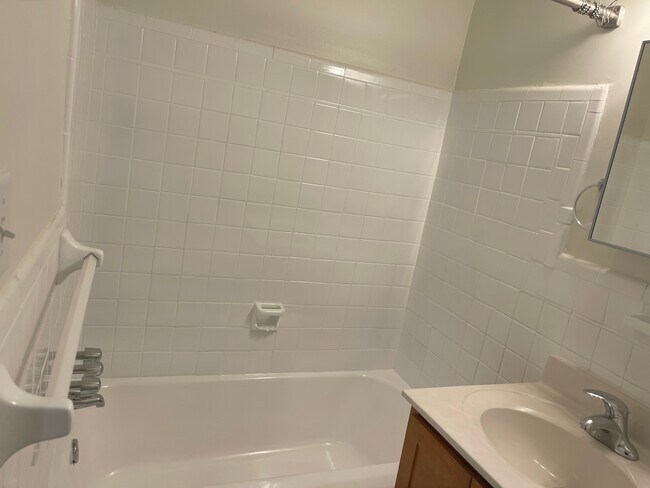 Photo - Brightwood Gardens Cooperative Unidad 308