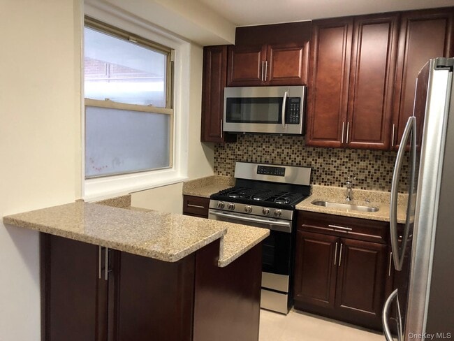 Photo - 97-10 62nd Dr Unit 9C