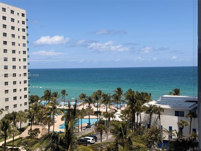 Photo - 4001 S Ocean Dr Unidad 8H