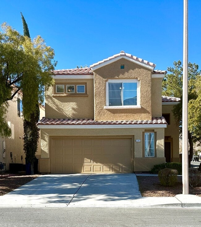 Building Photo - Cypress In The Hills At Summerlin By Lewis Homes