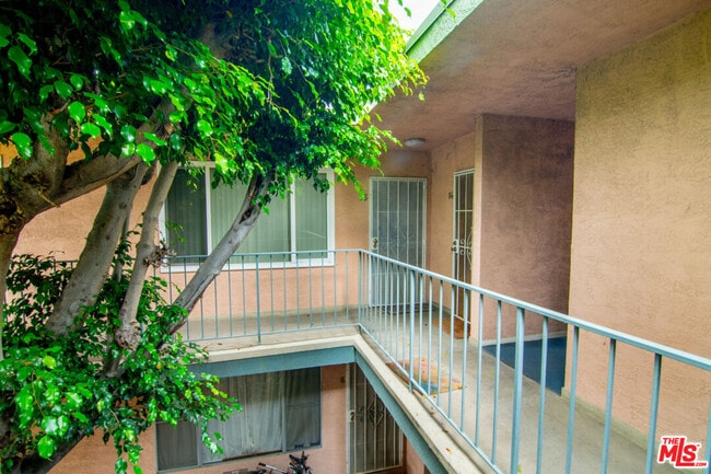 Photo - 4358 Berryman Ave Unit 14